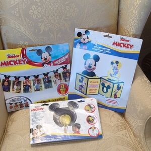 NWT Disney Mickey Mouse Kids Party Supplies
